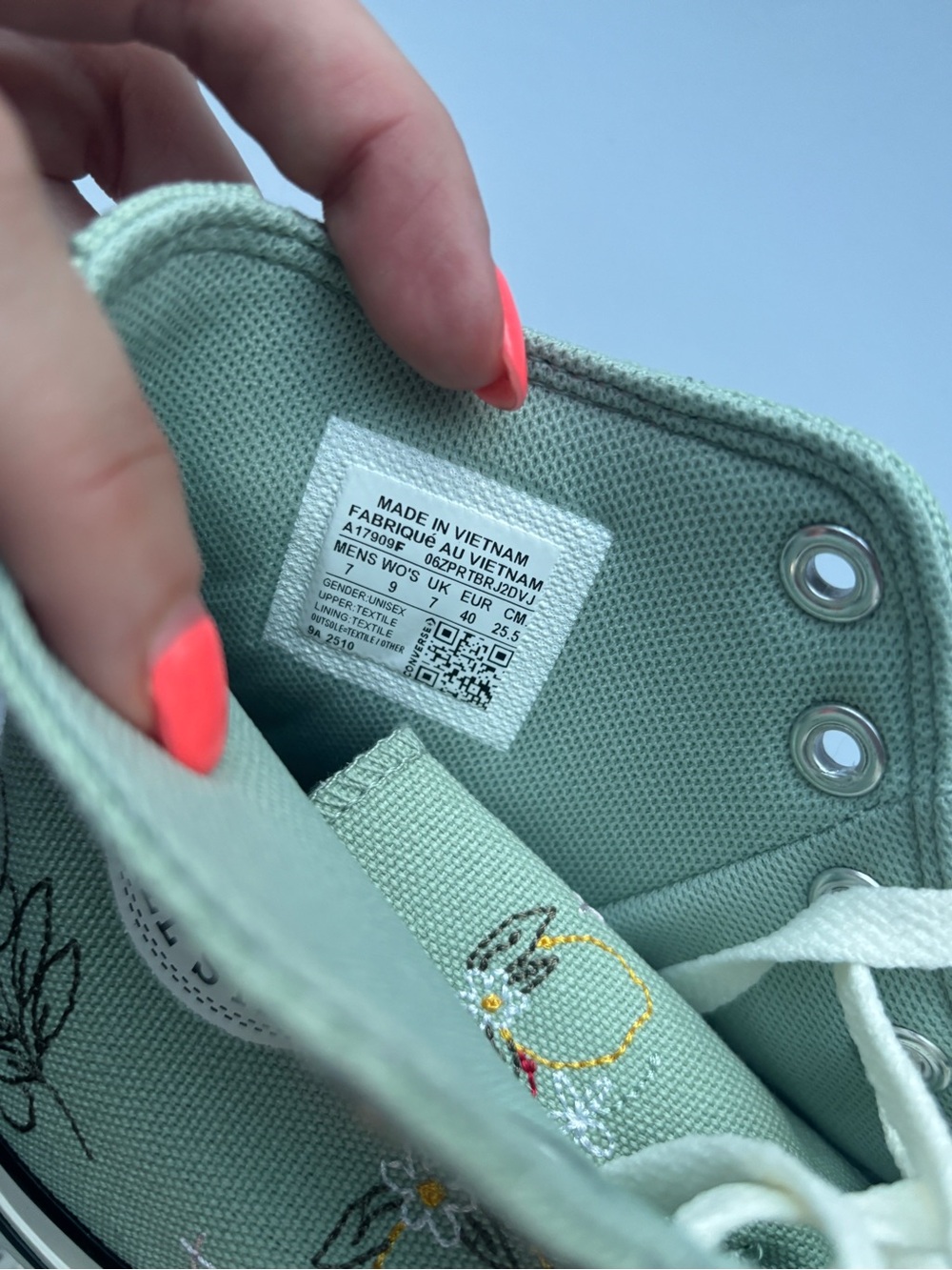 M7 W9 Converse Chuck Taylor All Star High Top - Market Essentials Thyme Again - Picture 4 of 6